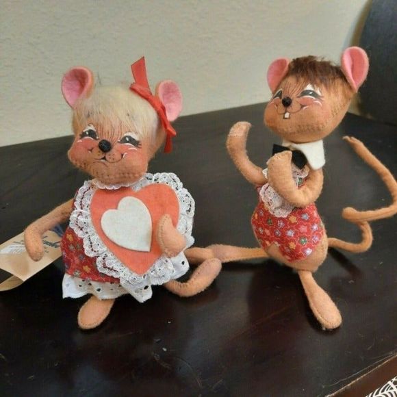 Vtg Annalee Mobilitee Dolls- Sweetheart Mouse Couple - 1998  Valentines Day Mice - Picture 9 of 10